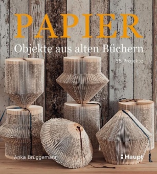 Papier-Objekte aus alten Büchern 